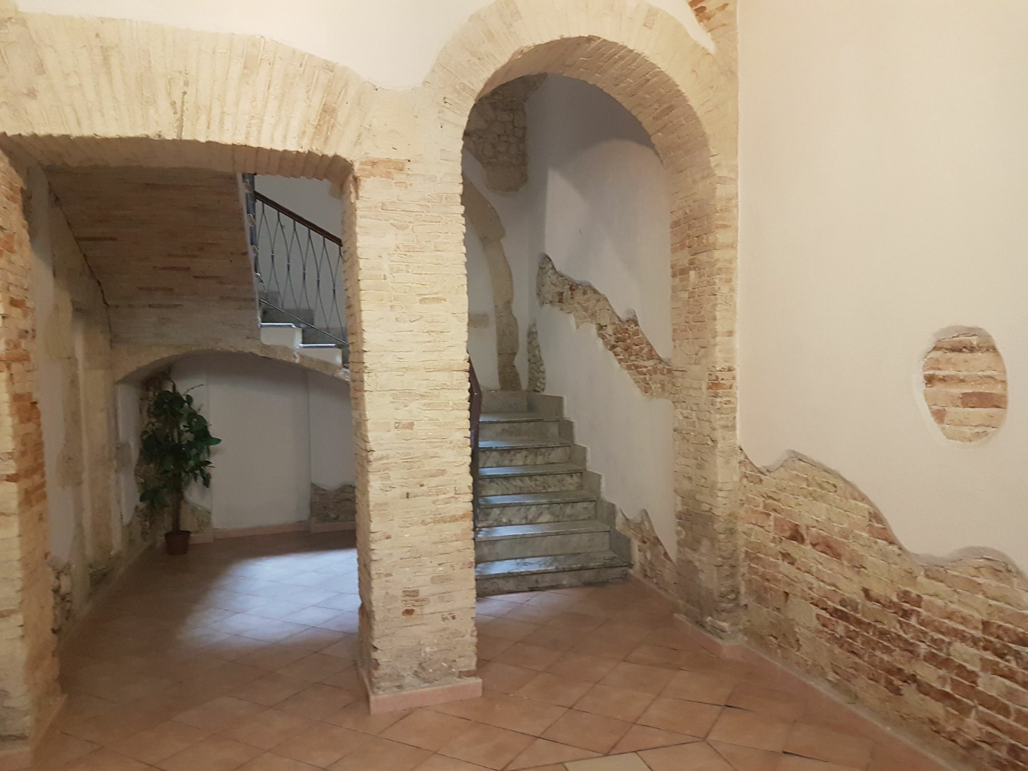 Beni Benius Hotel Cagliari Eksteriør billede