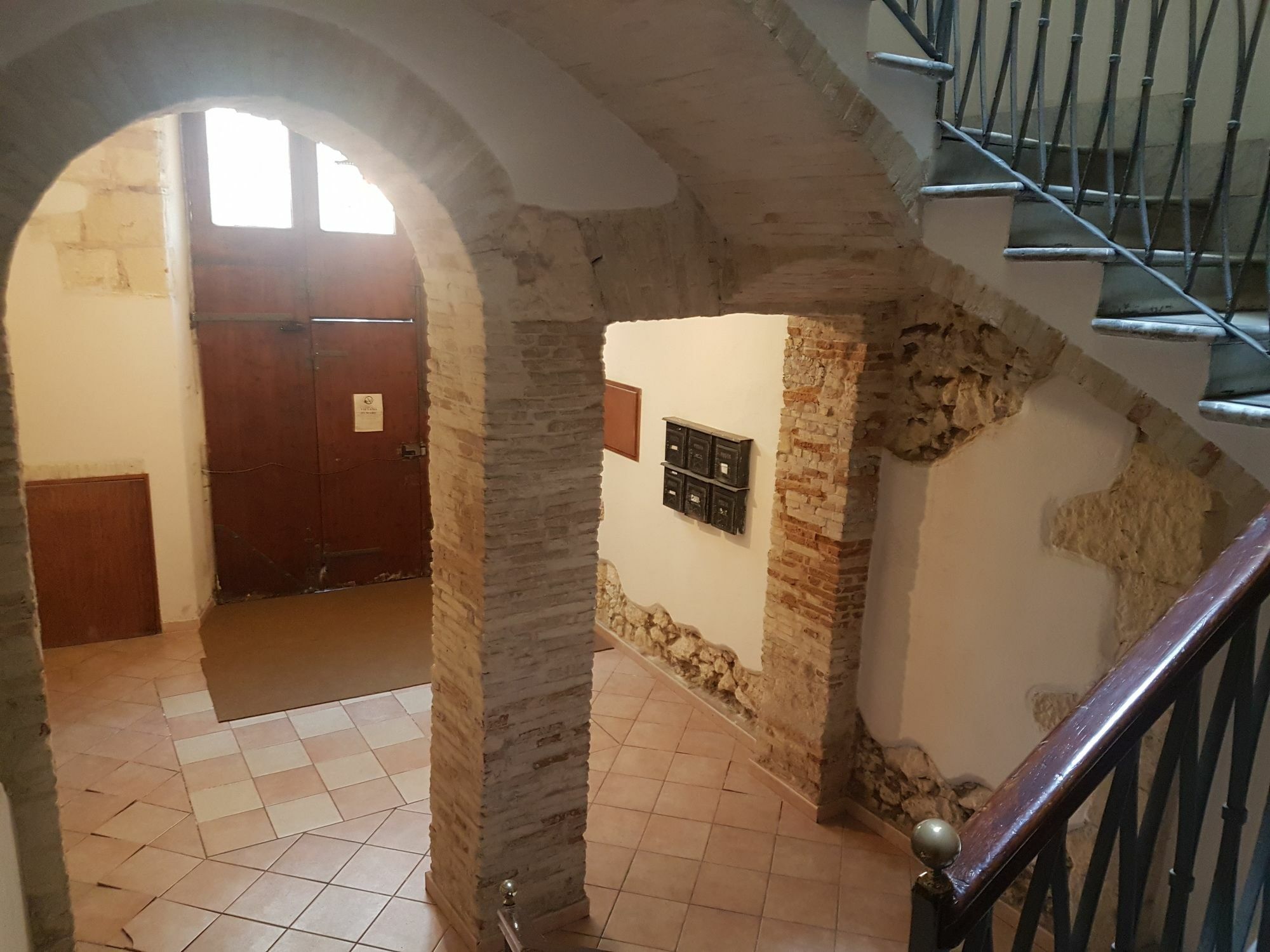 Beni Benius Hotel Cagliari Eksteriør billede