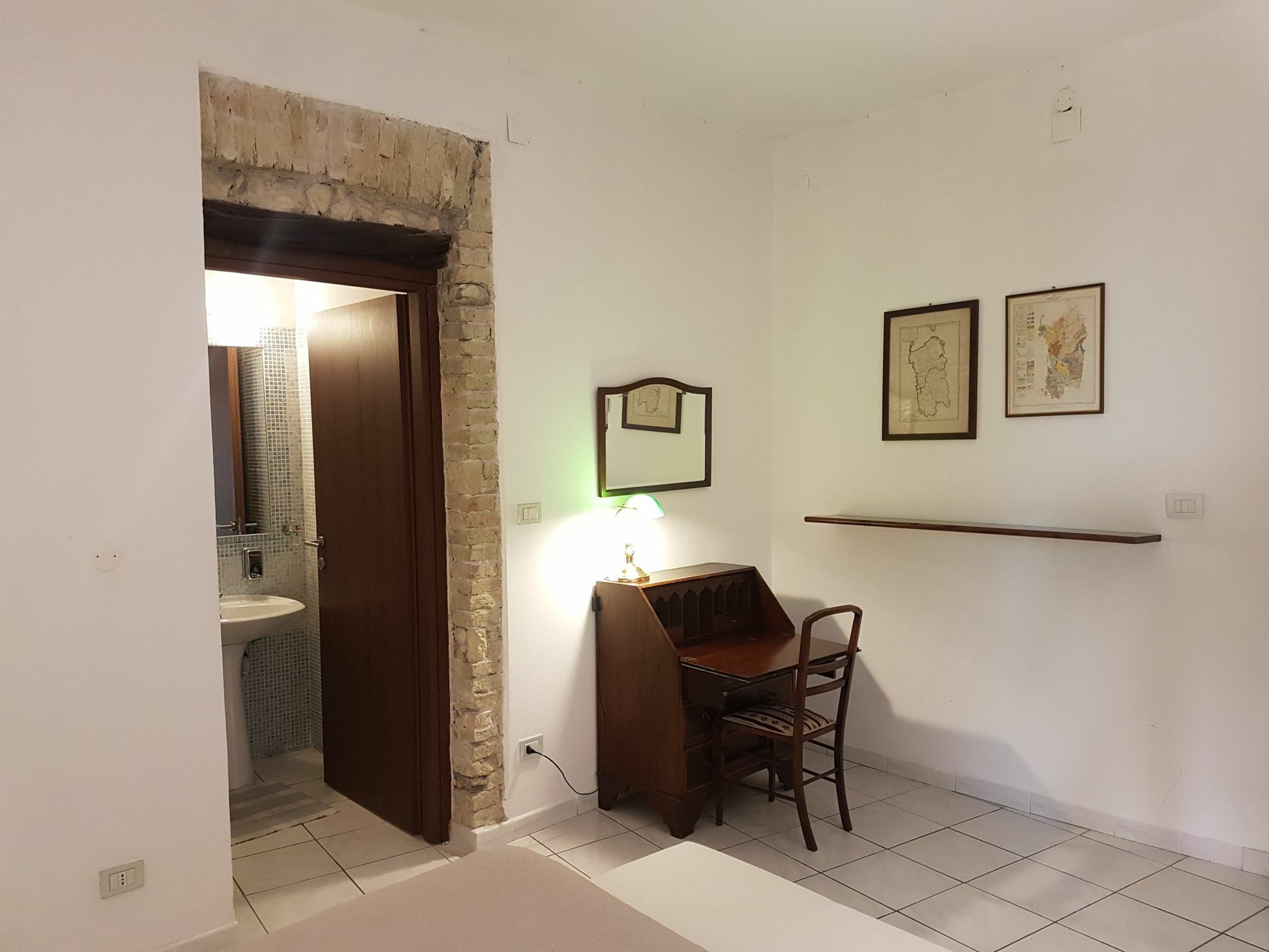 Beni Benius Hotel Cagliari Eksteriør billede